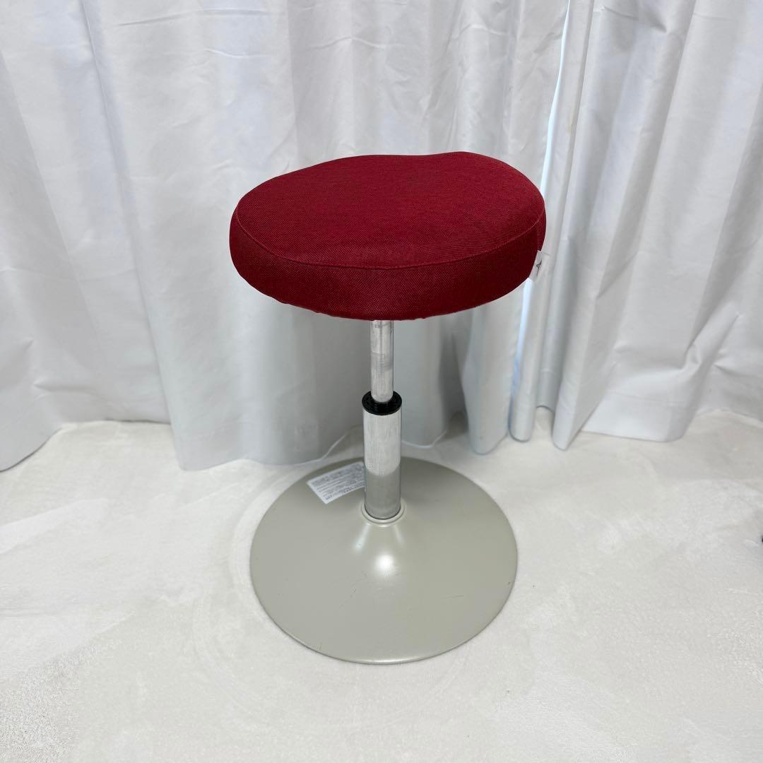 美品　スクワットスリールα SQUAT-SOURIRE α 赤 スツール