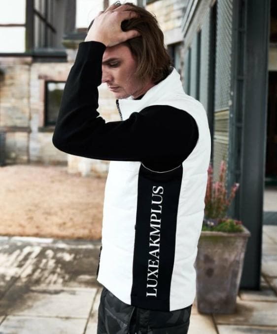 【新品】LUXEAKMPLUS　ゴルフ サイドロゴフィット中綿ベスト　XL