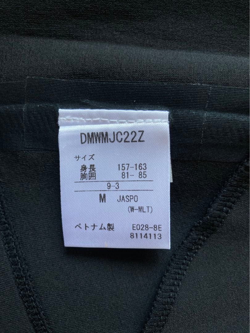 新品　未使用　DESCENTE デサント　ウェア　ブラック　黒　M スポーツ