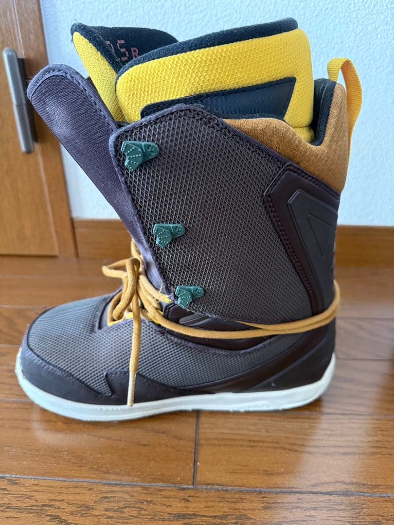 ThirtyTwo 32 TM-2 スコット・スティーブンス スノーボード