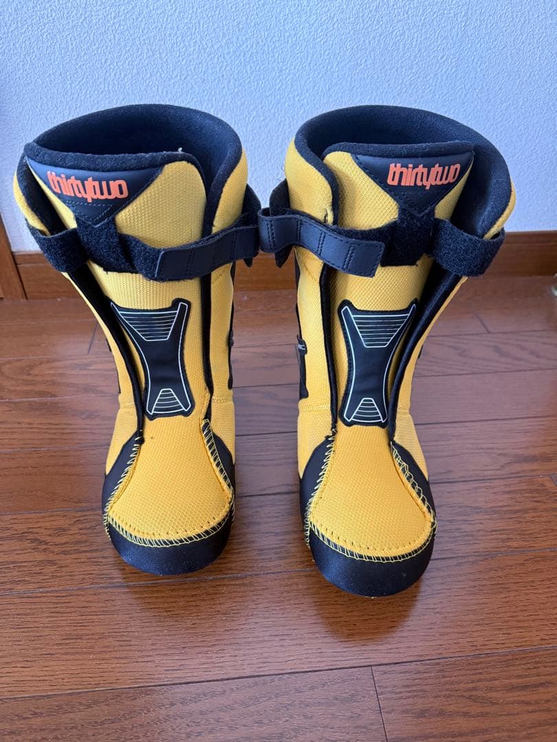 ThirtyTwo 32 TM-2 スコット・スティーブンス スノーボード