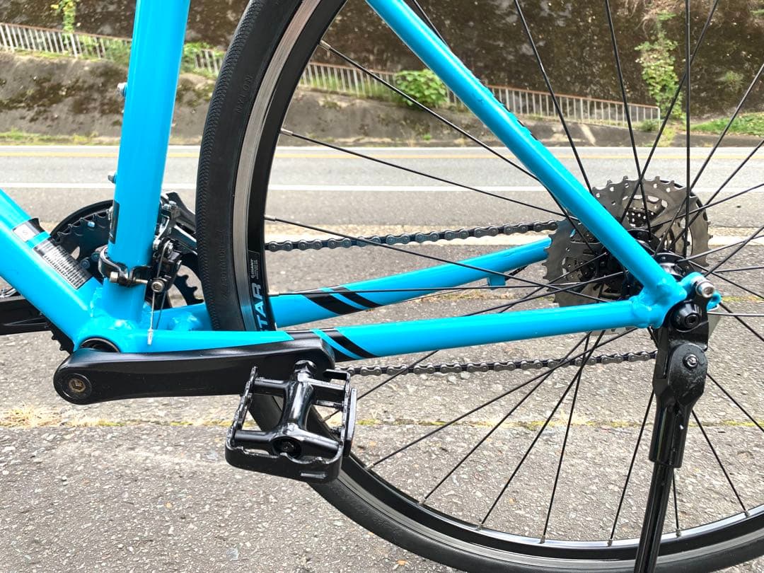 【即乘】送料無料 GIANT クロスバイク CROSTAR SHIMANO16速