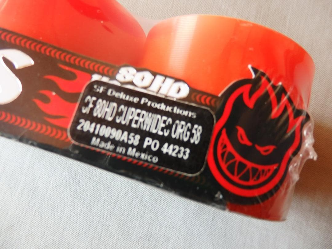 新品◆Spitfire Superwides Orange ウィール◆58mm