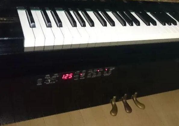 消音　ヤマハ アップライト サイレントピアノ