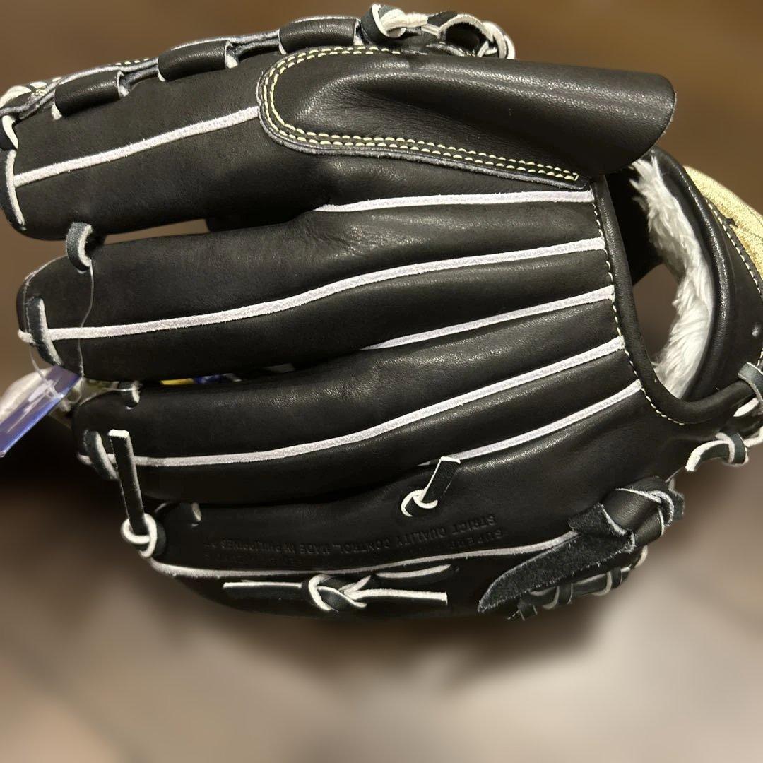 Global Elite 少年軟式用右利き　野球グローブ 黒