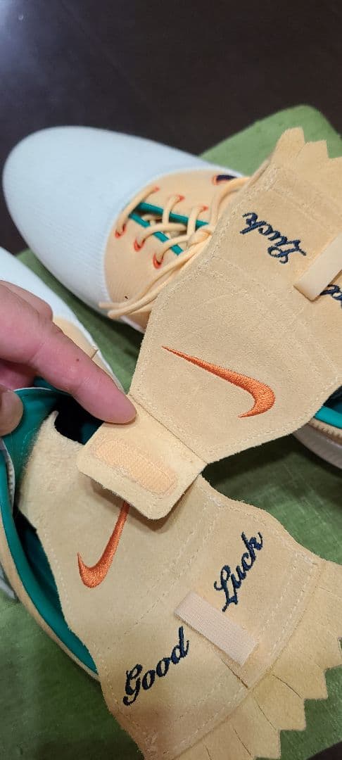 ゴルフシューズ新品27センチ