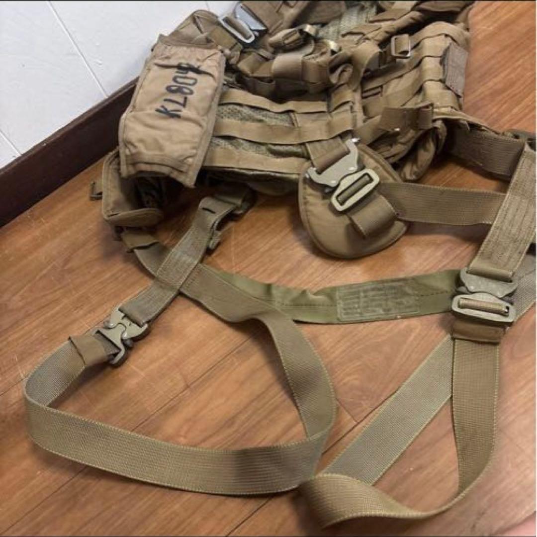 米軍実物　VEST FRONT BACK SUBASSYタクティカルベスト　①