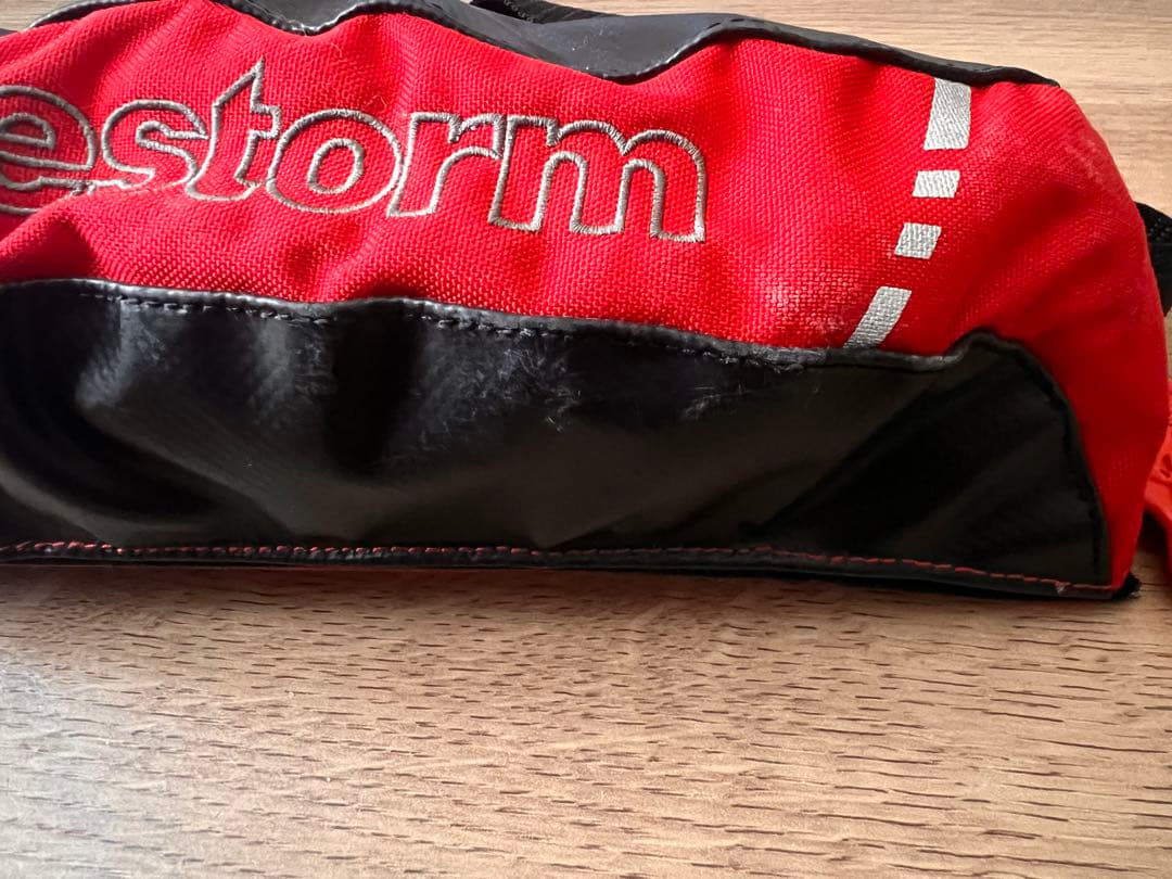 Bluestorm ライフジャケット レッド