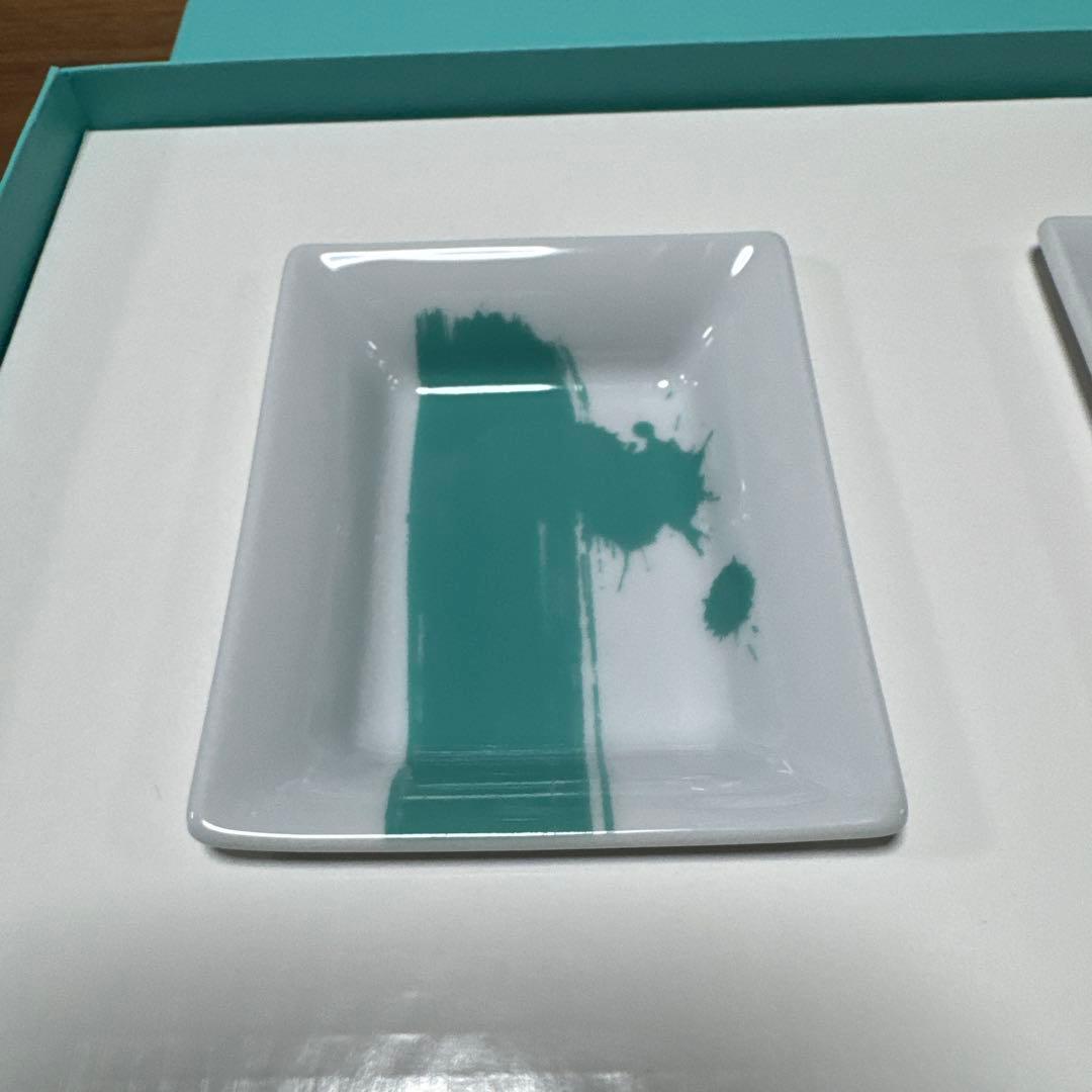 あささん専用ティファニー　ノベルティー陶器アクセサリー入れ