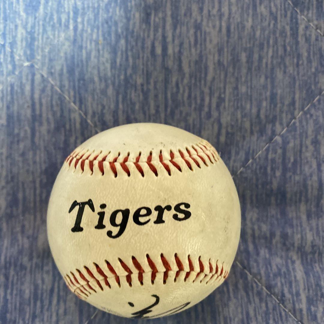 阪神タイガースサイン入り野球ボール