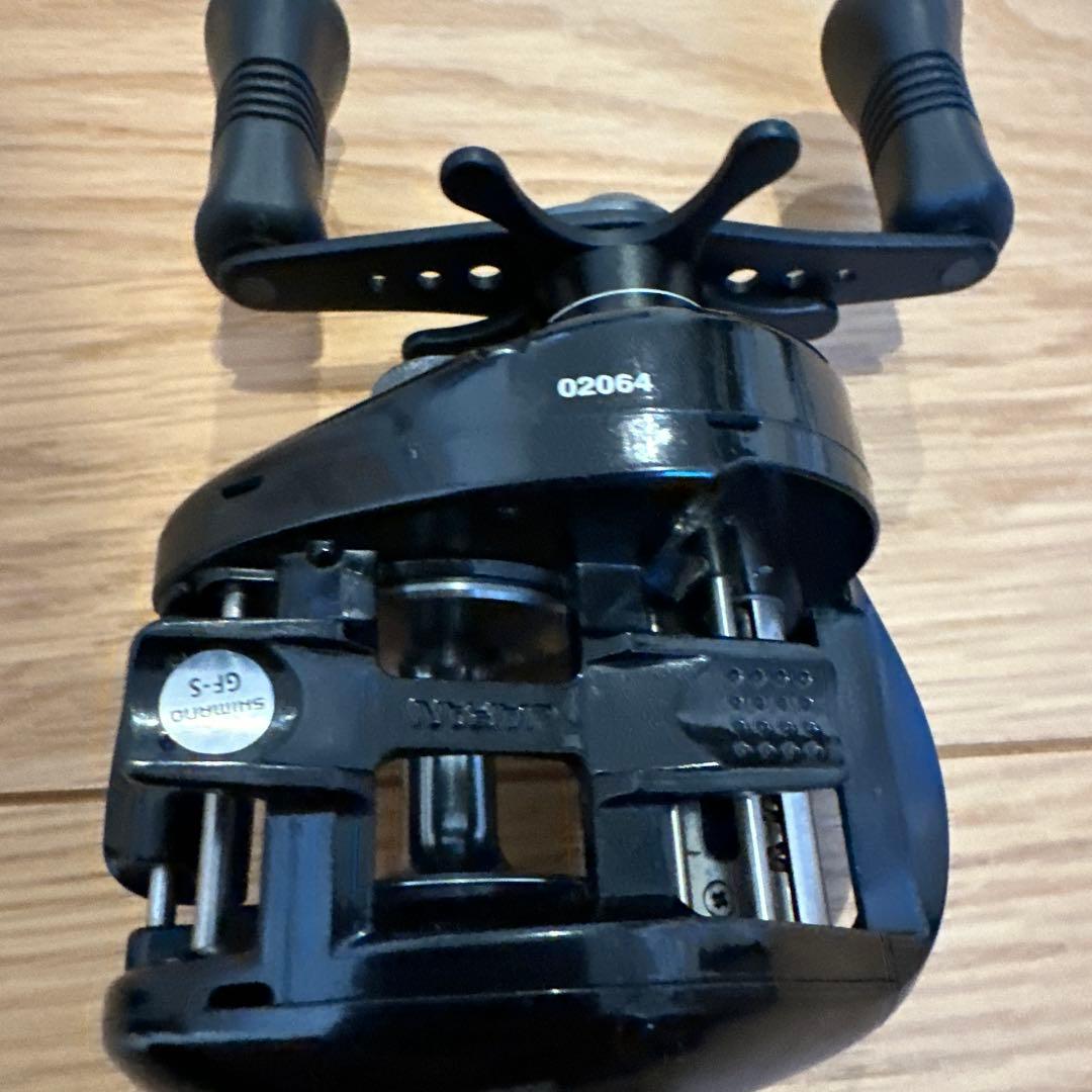 SHIMANO SPEEDMASTER 200 ベイトリール カバー付き