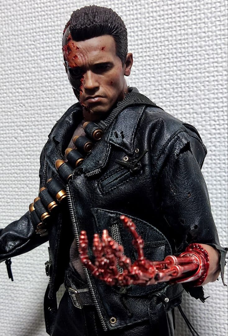 ホットトイズ ターミネーター T-800 バトルダメージ