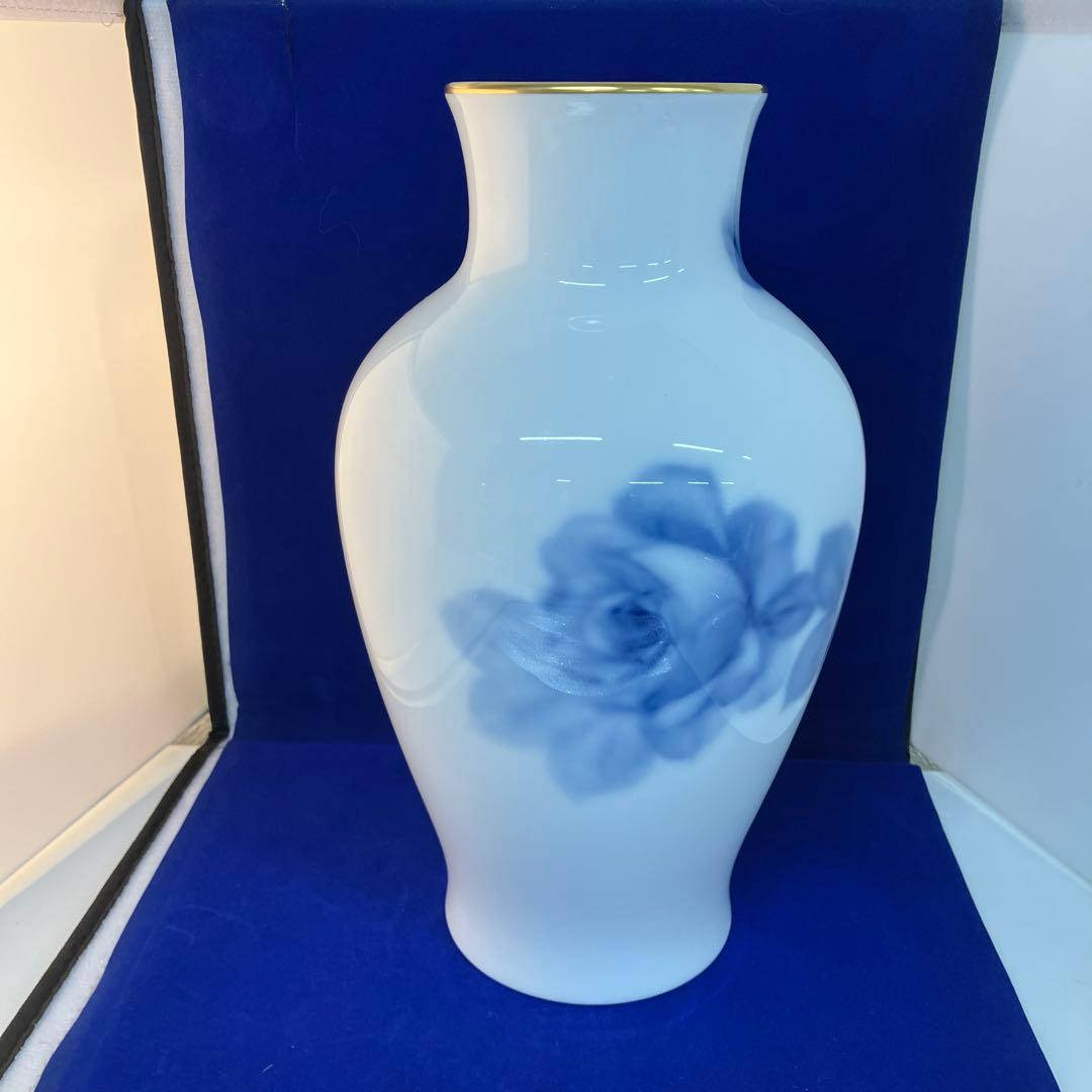 L-615【美品】未使用　大倉陶園 ブルーローズ 花瓶 花器