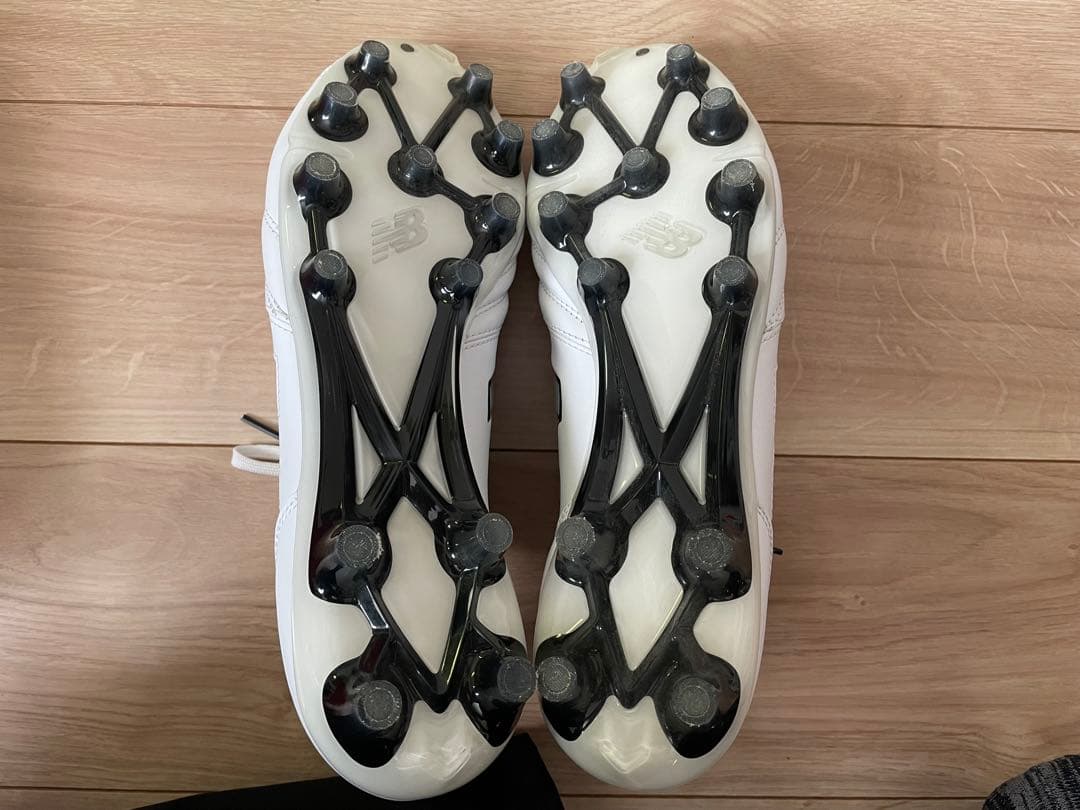 友理奈　new balance 442 V2 team HG