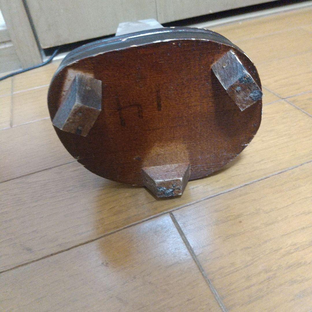 ★サンダーストーン 雷水晶 ポイント型 置物 台座付き a0440