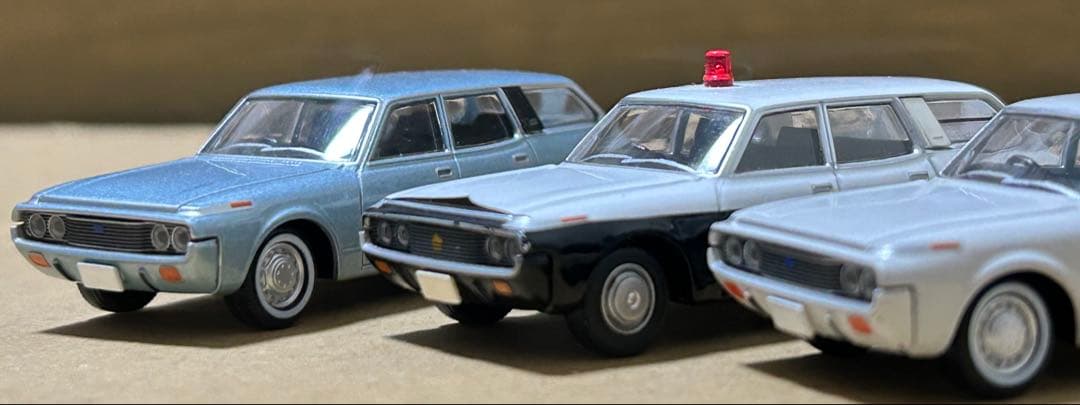 箱なし トミカリミテッドヴィンテージネオ クラウンバン カスタム 3台セット