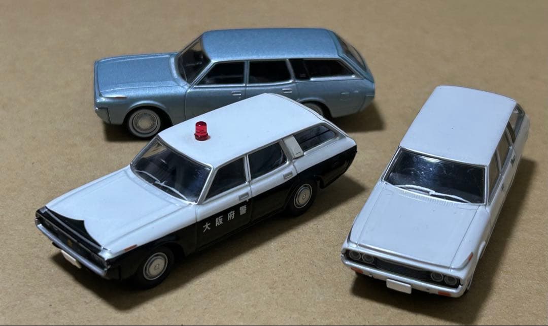 箱なし トミカリミテッドヴィンテージネオ クラウンバン カスタム 3台セット