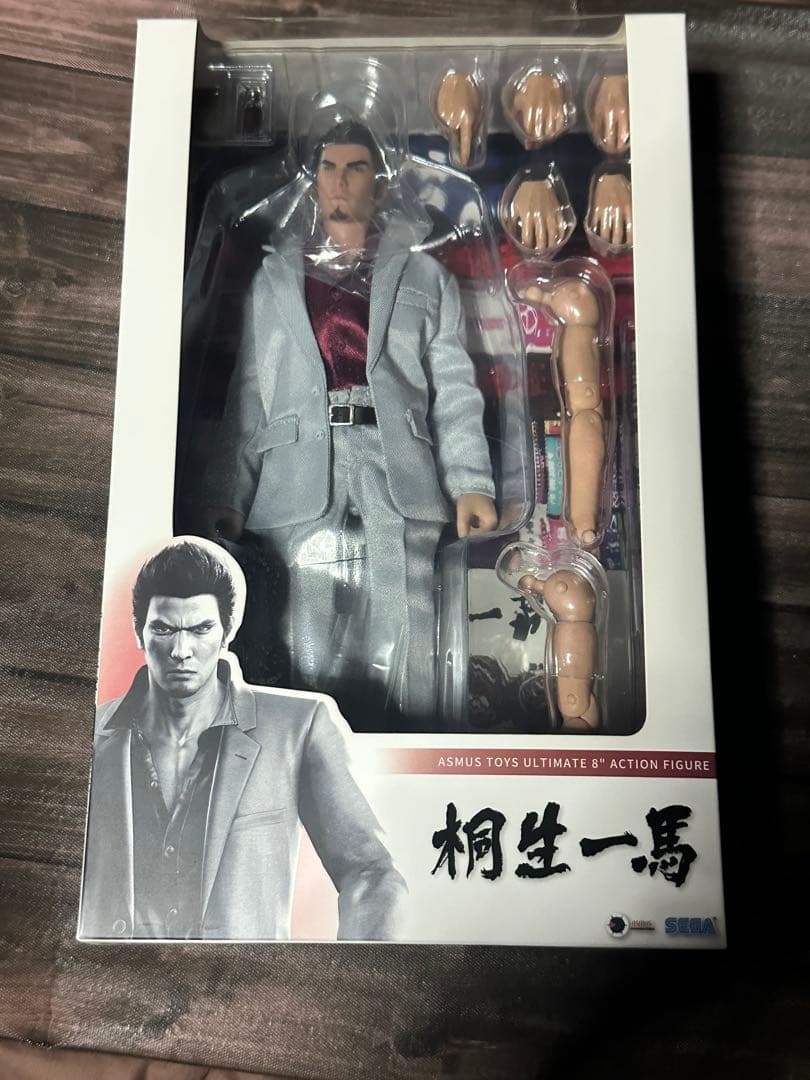 龍が如く 桐生一馬 アルティメイト 8インチ アクションフィギュア