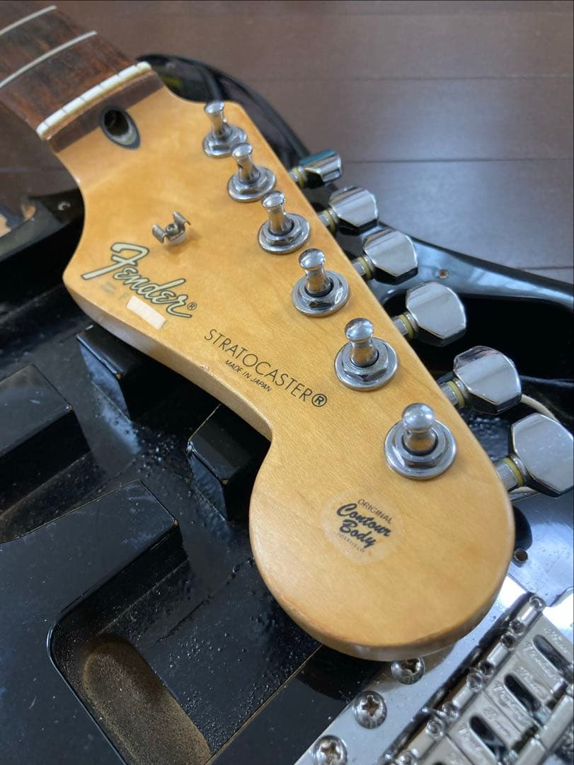 Fender Japan ST33R Stratocaster 22Fローズ指板