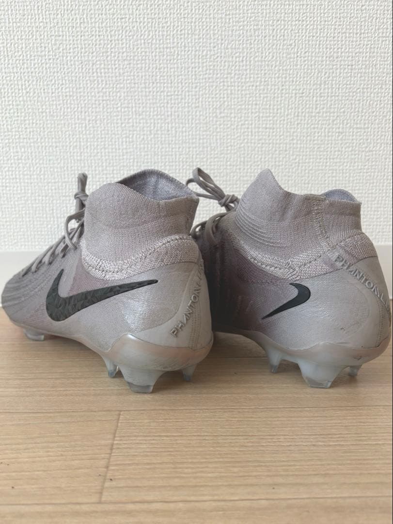 NIKE ファントムルナ2 エリートFG 27.0cm