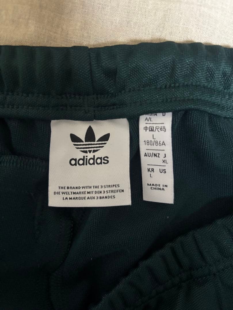 adidas 販路限定 CLASSIC TRACK PANTS