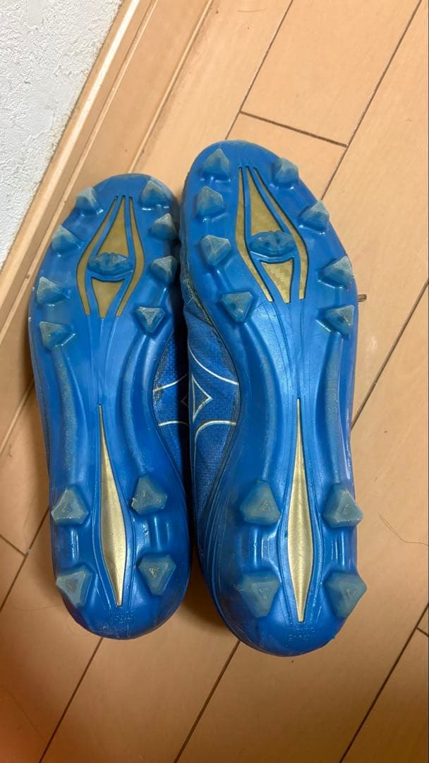 Mizuno ALPHAサッカーシューズ 青 26センチ　値下げしました。