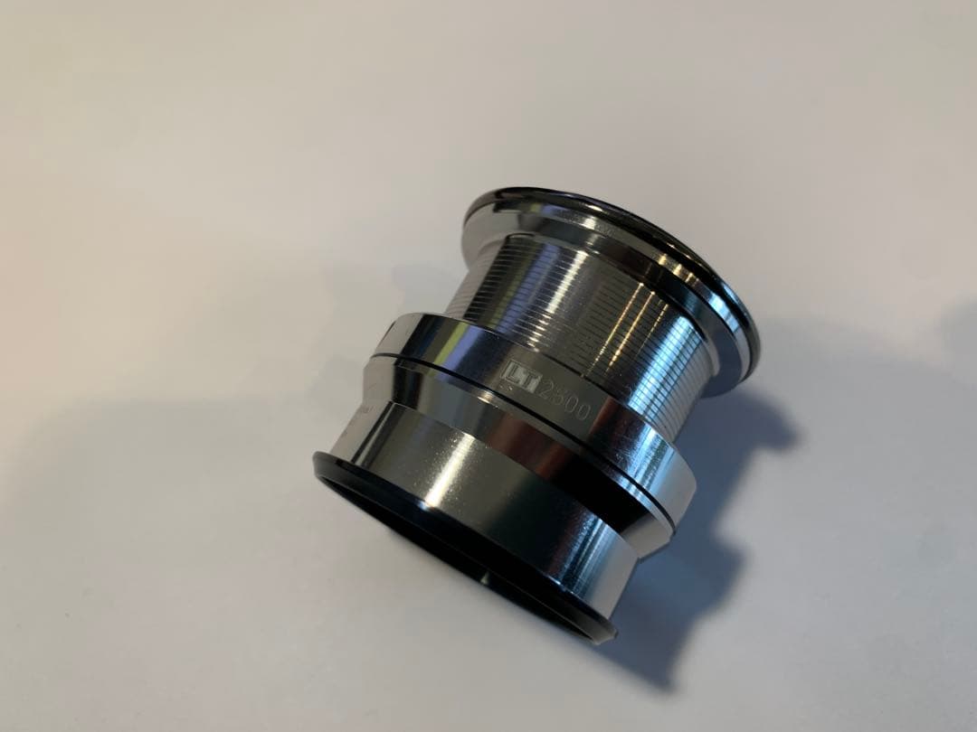 スプール　18 イグジスト　LT2500