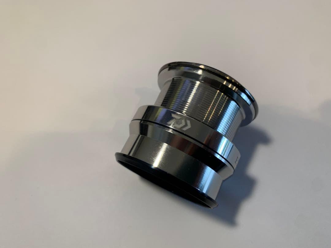 スプール　18 イグジスト　LT2500