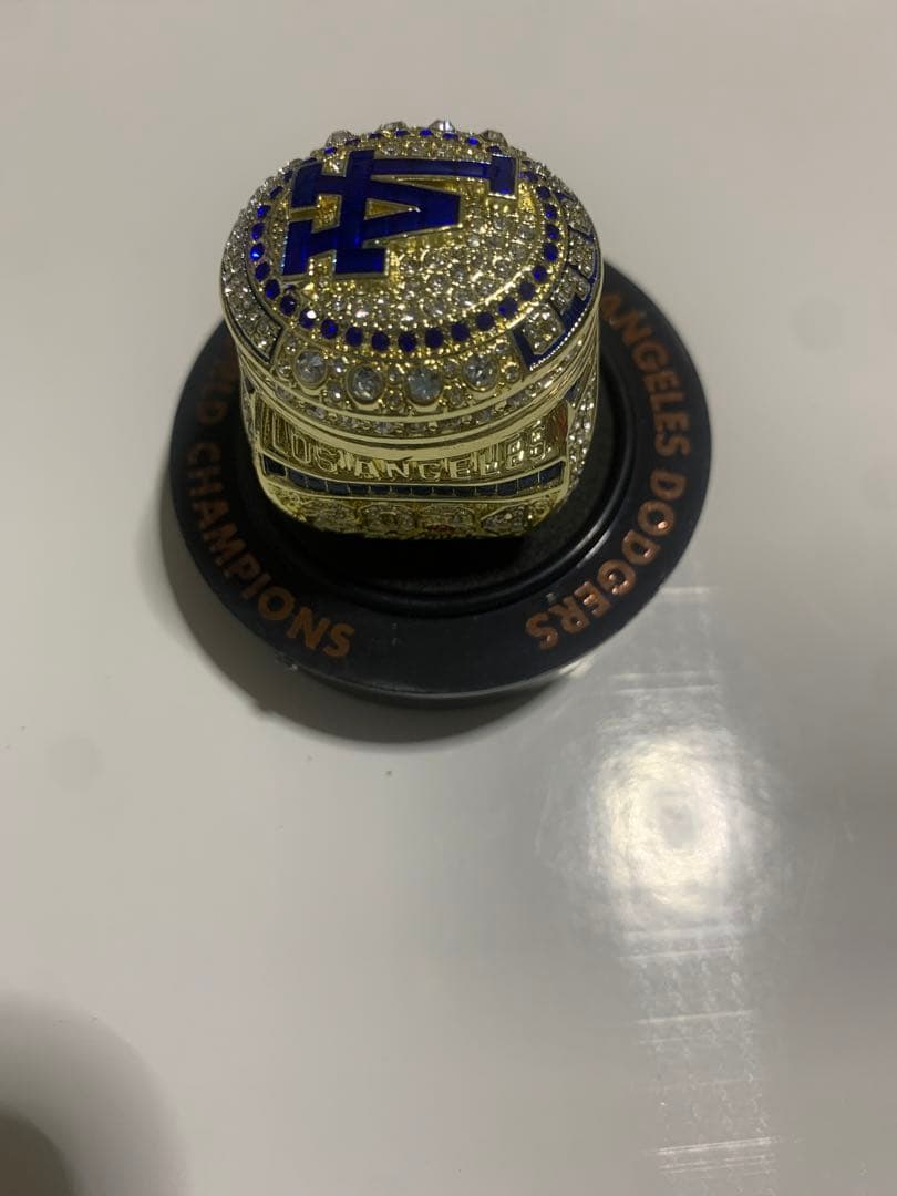 ドジャース　大谷翔平　セミオーセンティック 2024 チャンピオンリングレプリカ