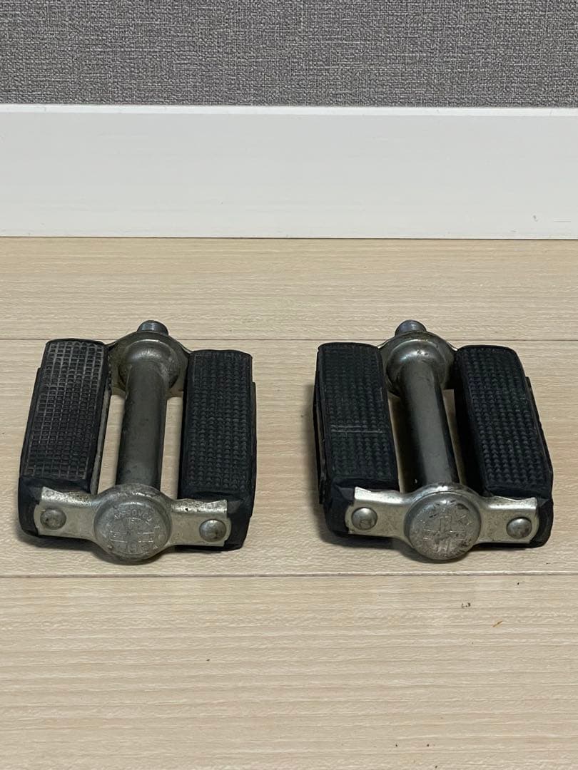 ヴィンテージ SCHWINN pedals fairlady stingray