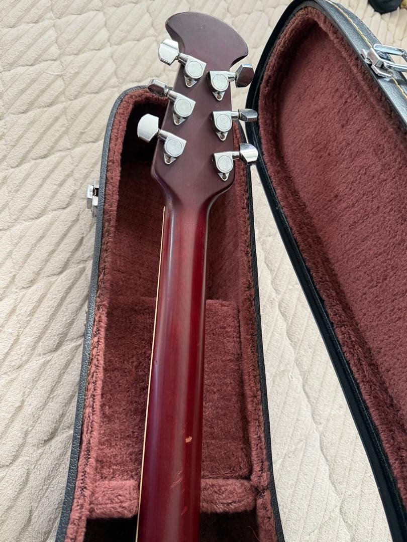 ギター Ovation Celebrity Deluxe CC267