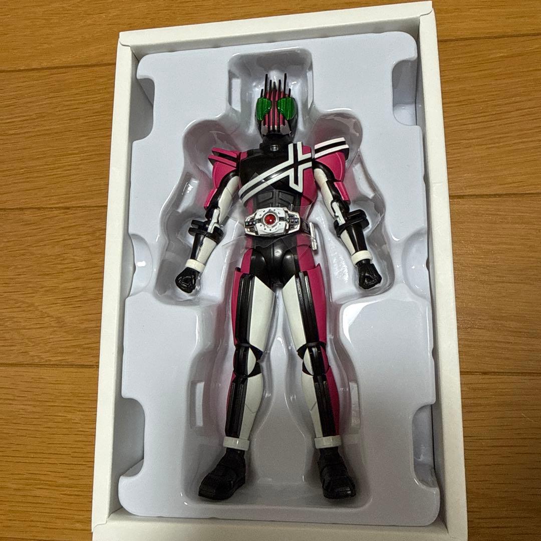 S.H.Figuarts (真骨彫製法) 仮面ライダーディケイド　50th 初版