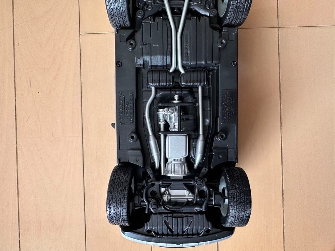 レア ランドローバー レンジローバー ミニカー シルバー 1/18 美品