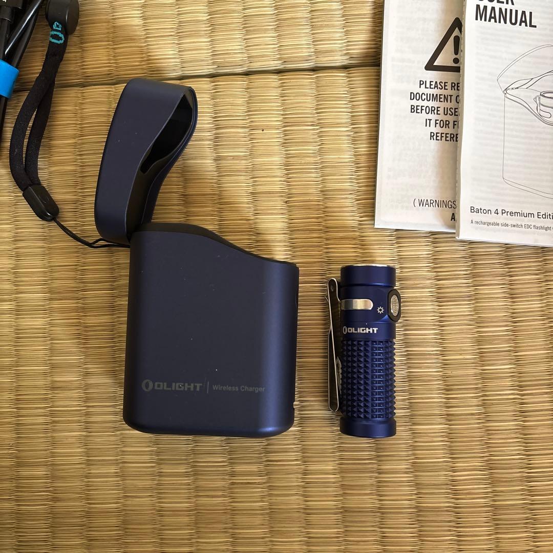 Olight Baton 4 Premium Edition 懐中電灯