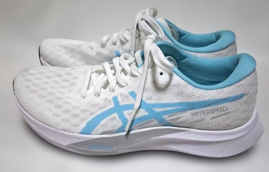 アシックス　ランニングシューズ 　HYPER SPEED　23.5cm