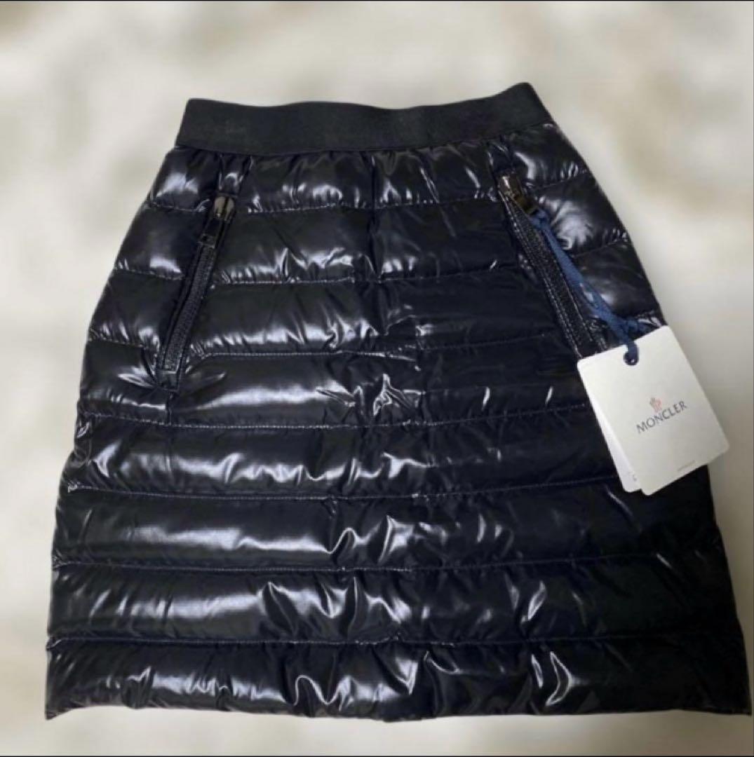 MONCLER ダウンミニスカートブラック40 M〜 L 【未使用】