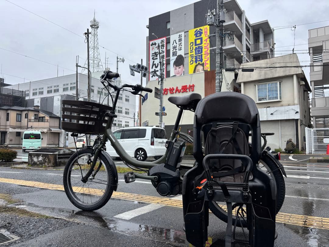 083中古ブリヂストン電動アシスト自転車　8.7Ah 大阪