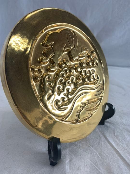 丸に波兎　金焼物　家紋