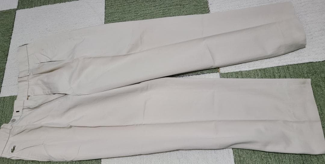 ❖ライトベージュ パンツ❖LACOSTE　股下68　春夏用