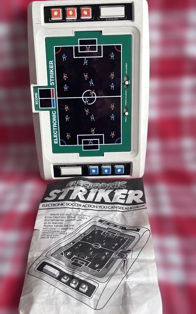ELECTRONIC STRIKER サッカーゲーム