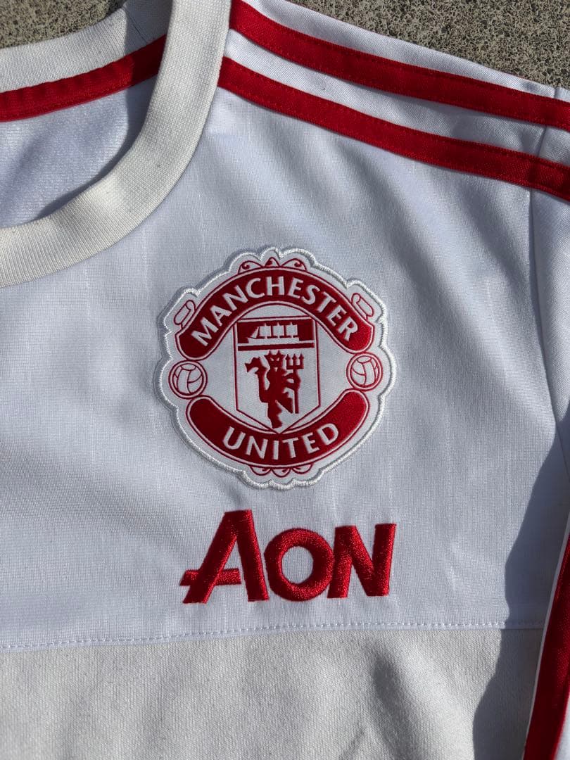 アディダス MANCHESTER UNITED FC 長袖トレーナー白100