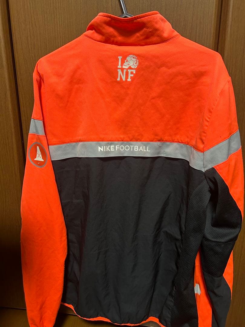 NIKE NFTB 上下セット