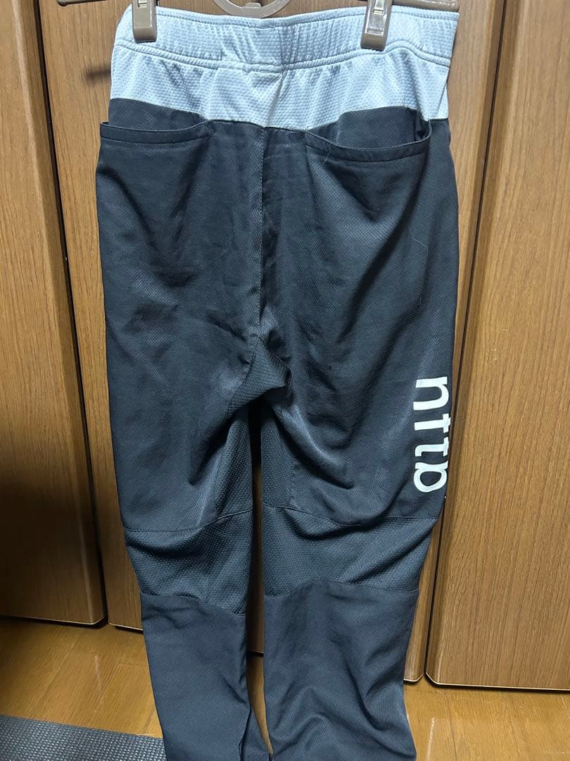 NIKE NFTB 上下セット