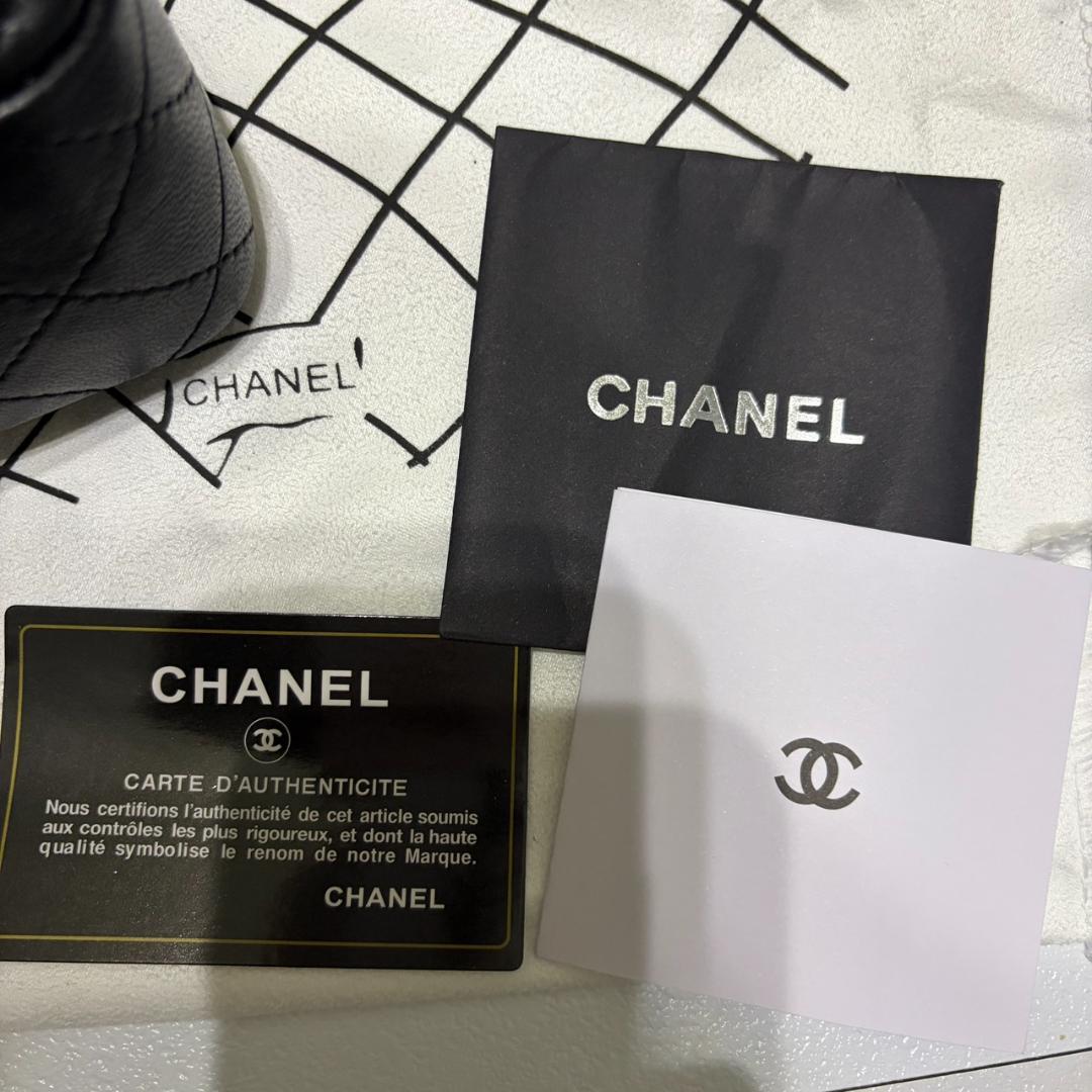 CHANEL ノベルティ ショルダー バック マトラッセ　マットブラック