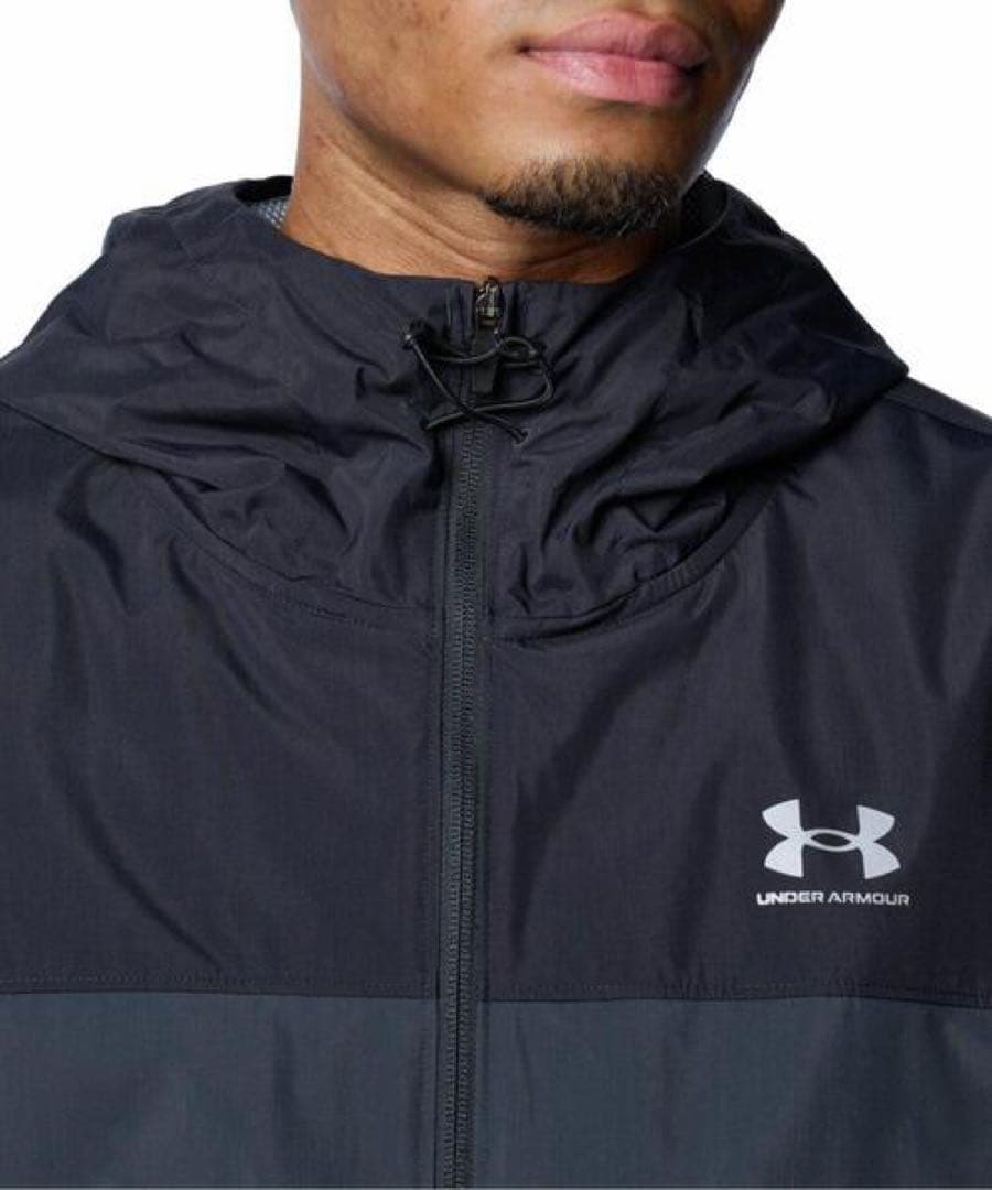 Under Armour UAエッセンシャル ストーム ジャケット