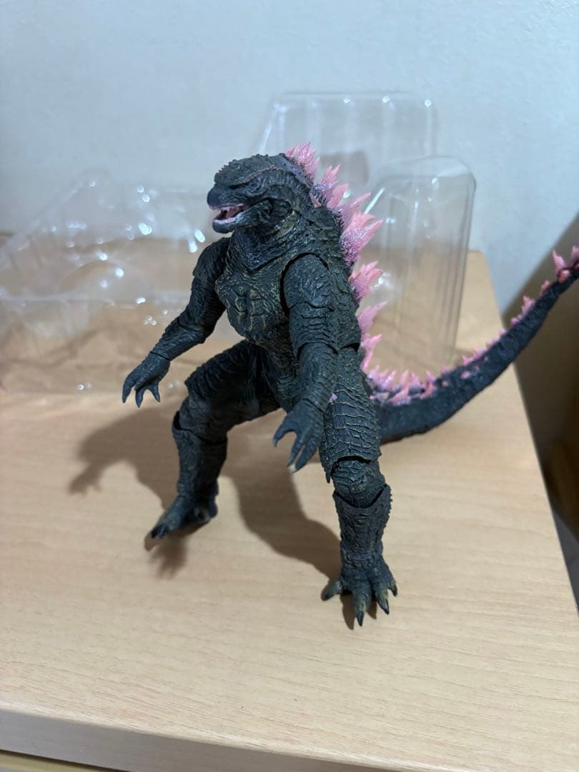 S.H.MonsterArts 2024 EVOLVED エヴォルヴ 12105