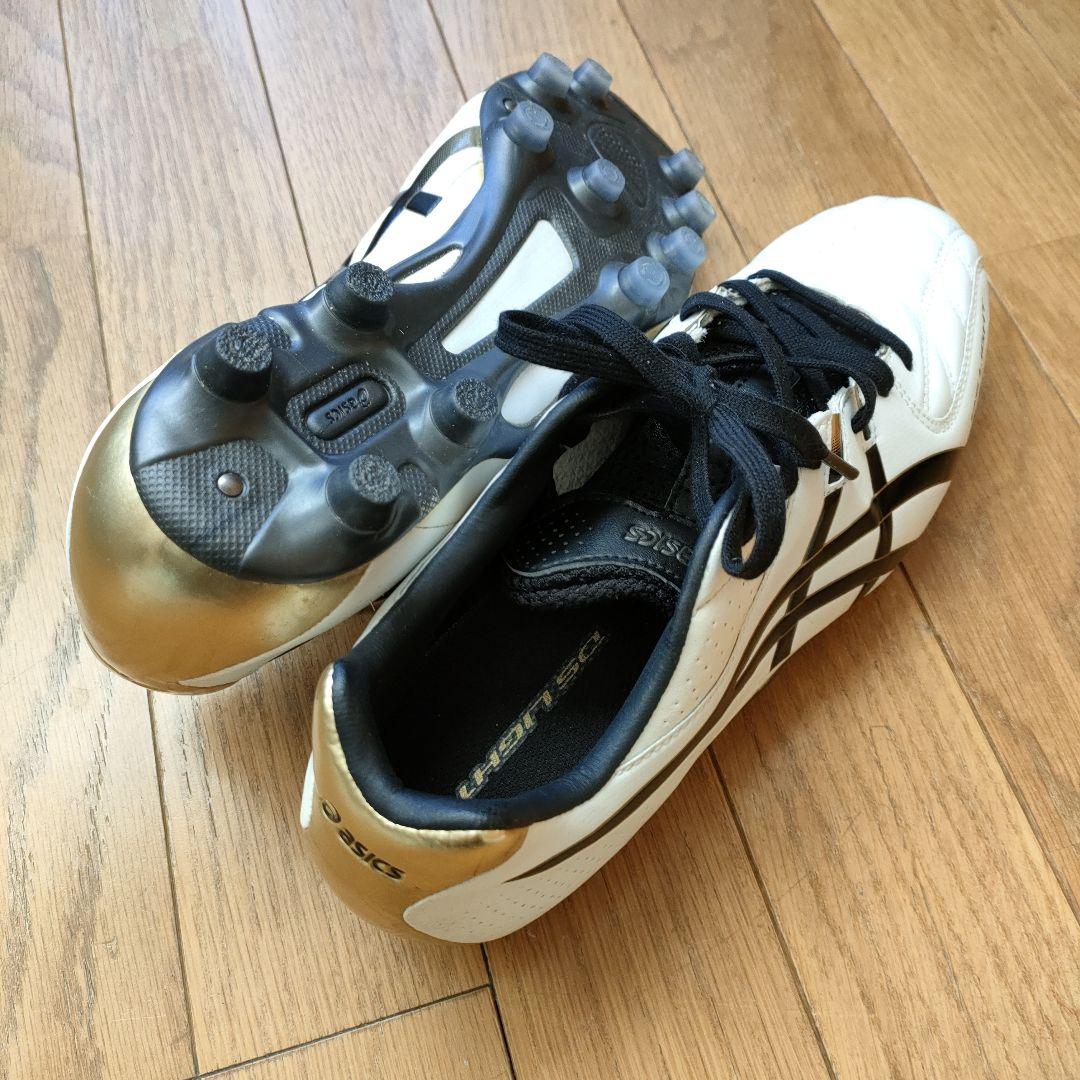 asics社製 DS LIGHT TSI724 サッカー・フットサル シューズ