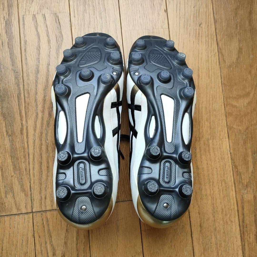 asics社製 DS LIGHT TSI724 サッカー・フットサル シューズ