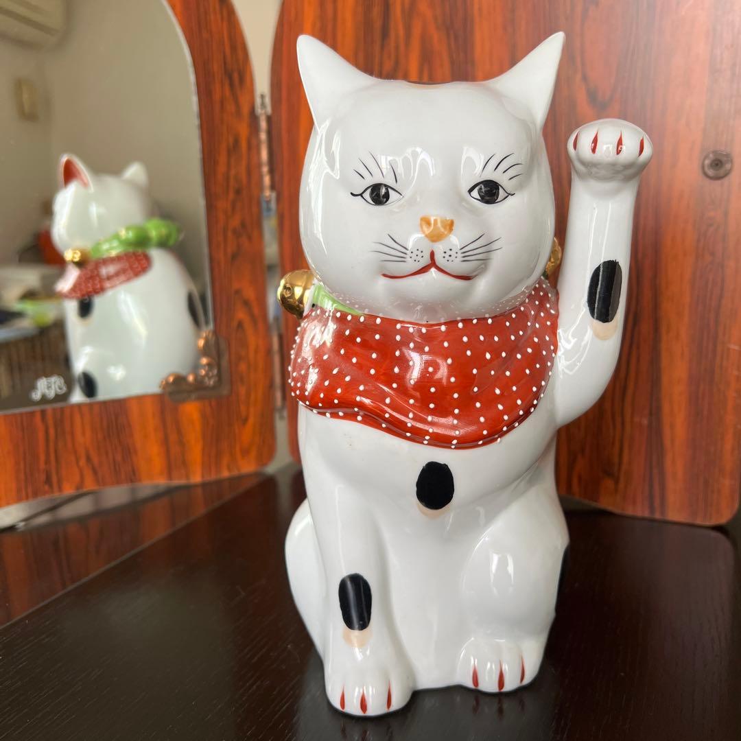 美品 可愛い猫ちゃんの置き物