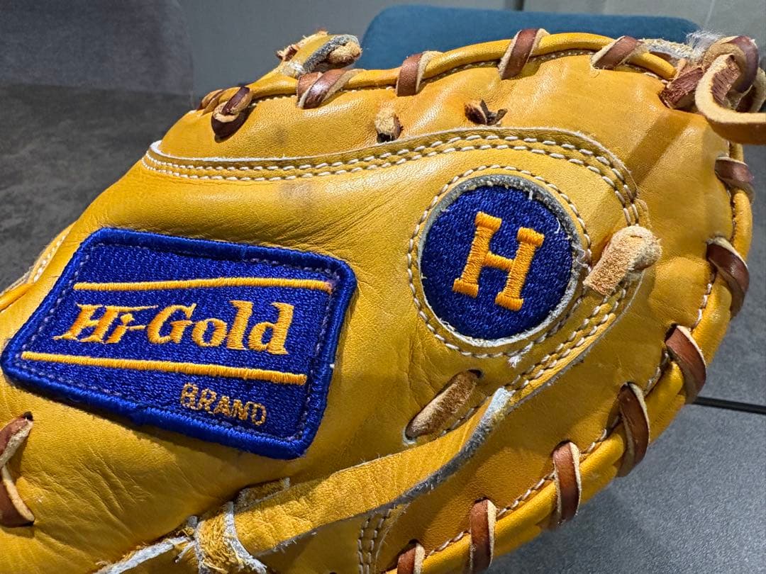 Hi-Gold☆ハイゴールド レトロ捕手ミット（GKM-222）紐切れあり